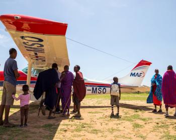 2018 Malambo Safari, Tanzania children with plane